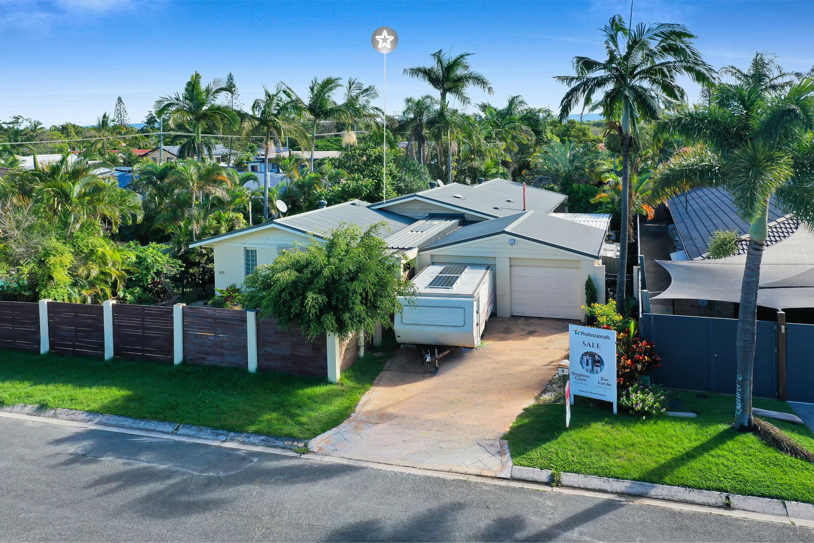 4 Hyacinth Avenue, Hollywell QLD 4216 Domain