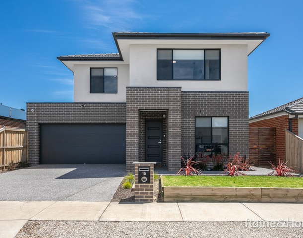 15 Fairfield Crescent, Diggers Rest VIC 3427