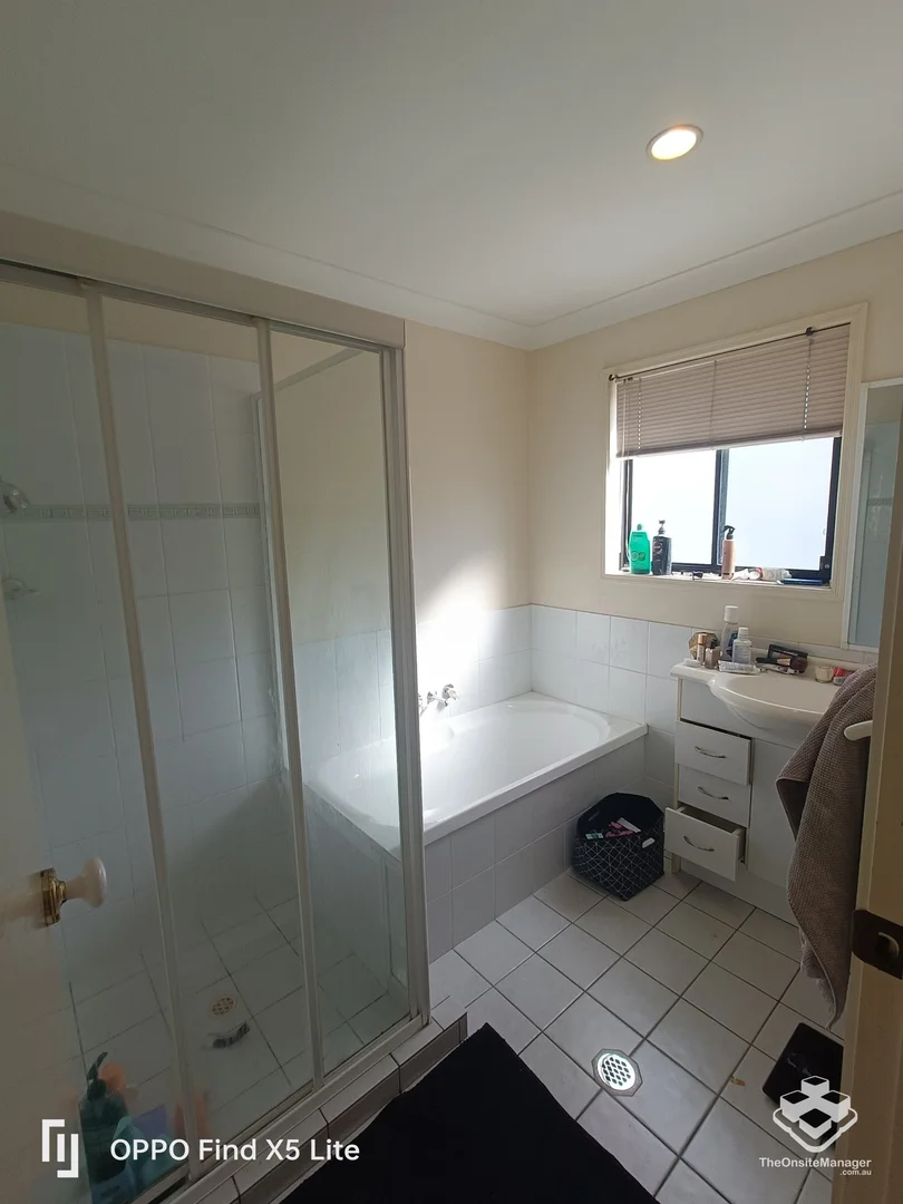 Additional image 5 of Arundel QLD 4214