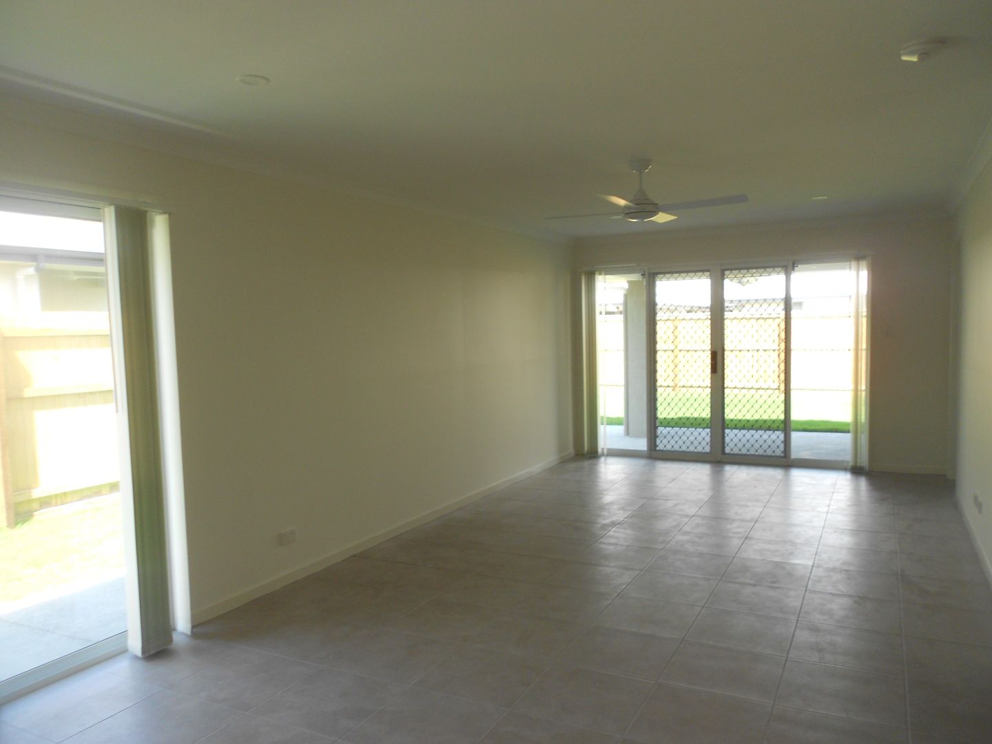 27 Lindquist Cres, Burpengary East QLD 4505, Image 2