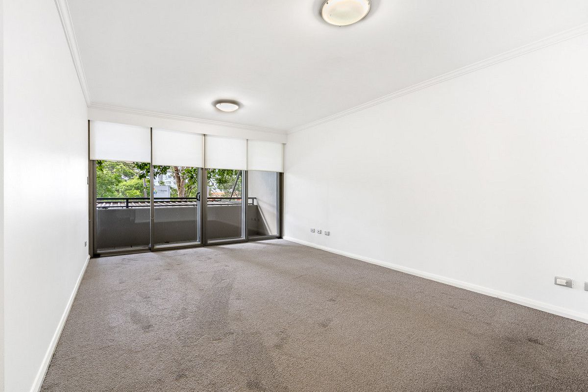 2 bedrooms Apartment / Unit / Flat in 155/804 Bourke Street WATERLOO NSW, 2017