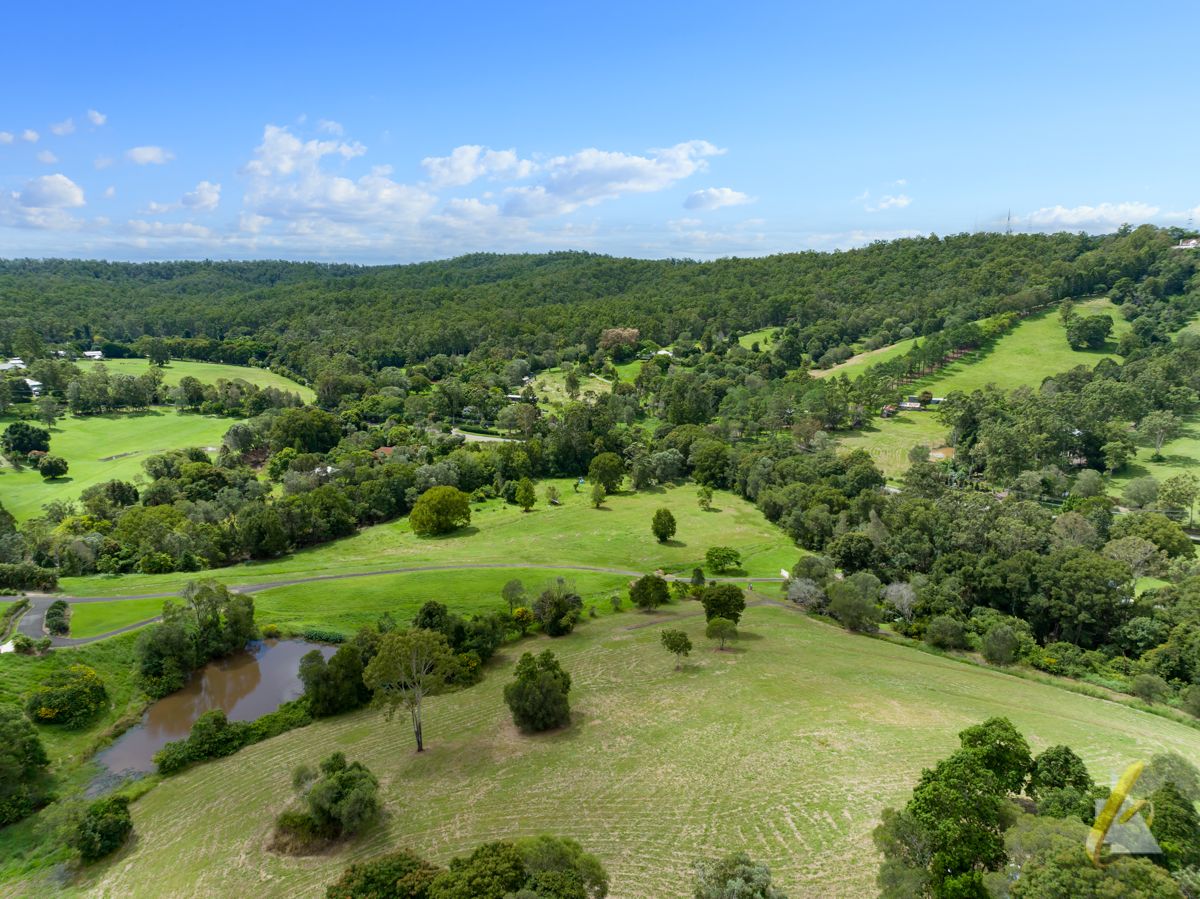 272 Gold Creek Road, Brookfield QLD 4069, Image 0