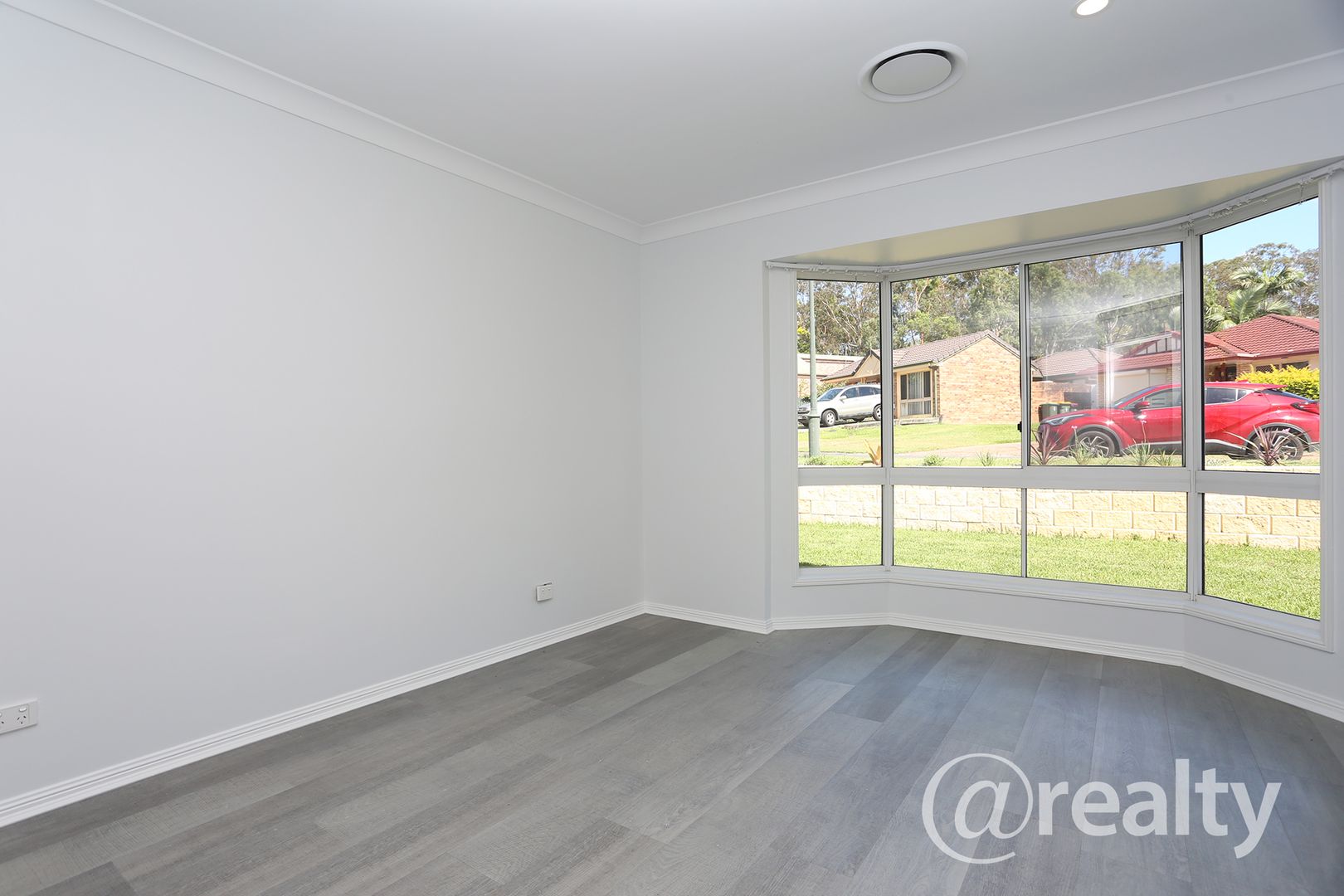 5 Baccata Place, Forest Lake QLD 4078, Image 2