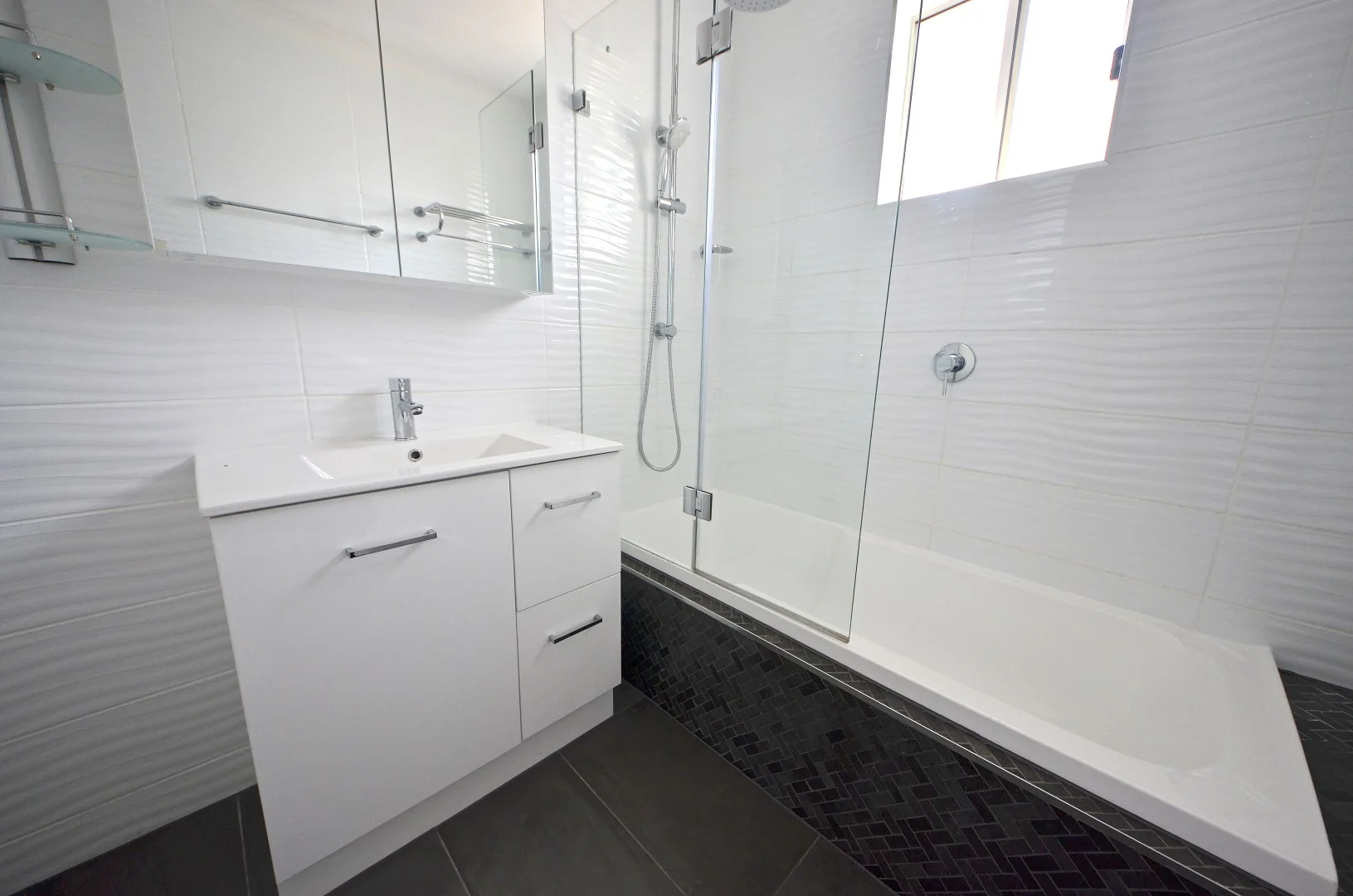 Additional image 6 of 27 Gateway Close, Chadstone VIC 3148