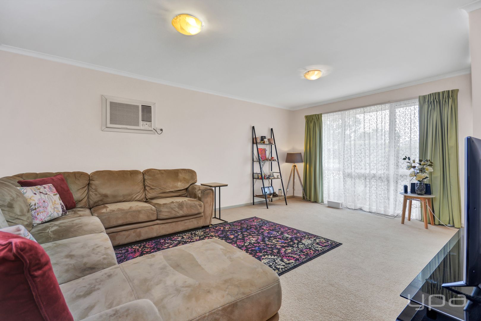 19 The Glades, Hoppers Crossing VIC 3029, Image 2