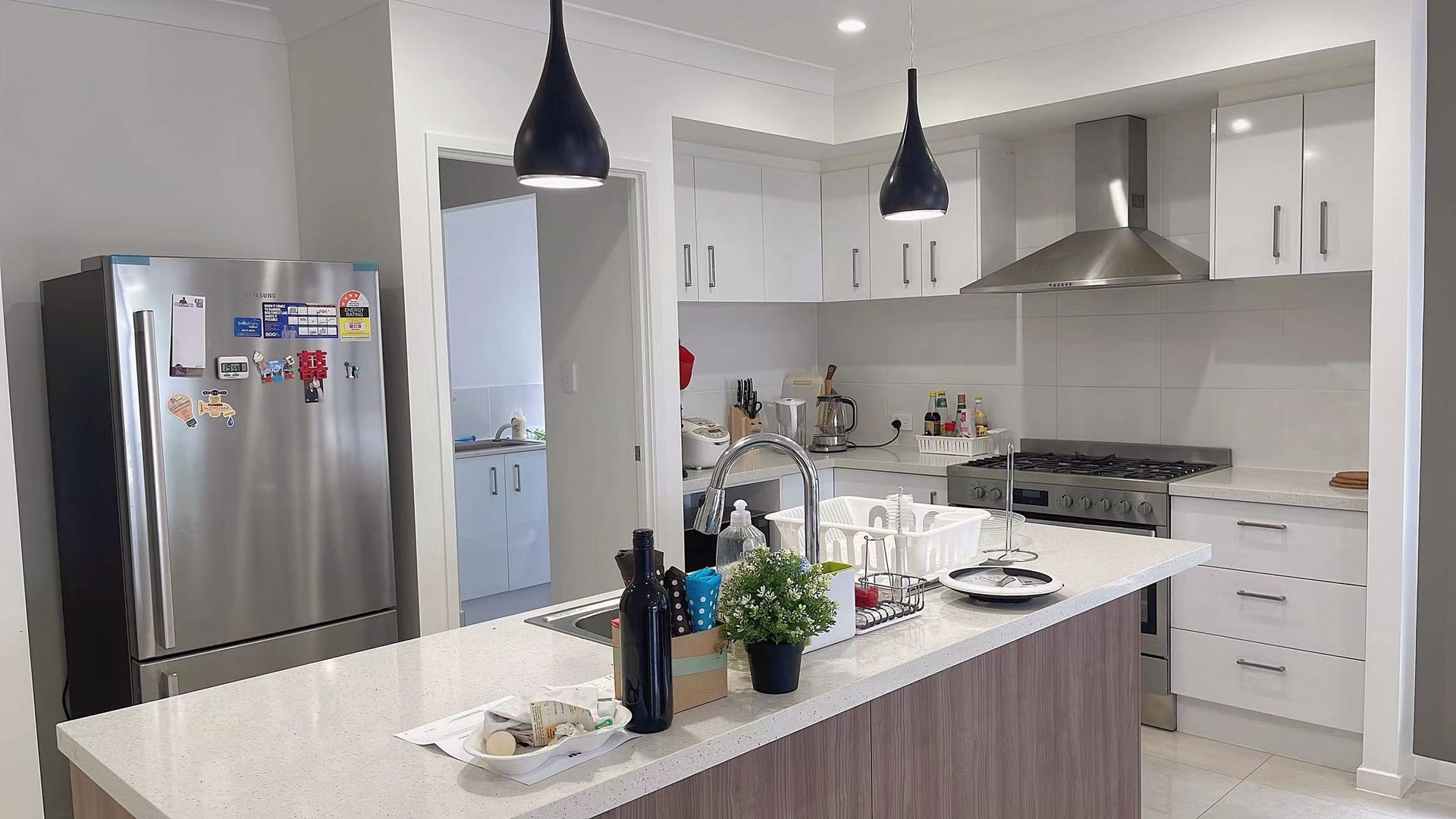 15 Barrisdale Street, Heathwood QLD 4110 House For Rent 800 Domain