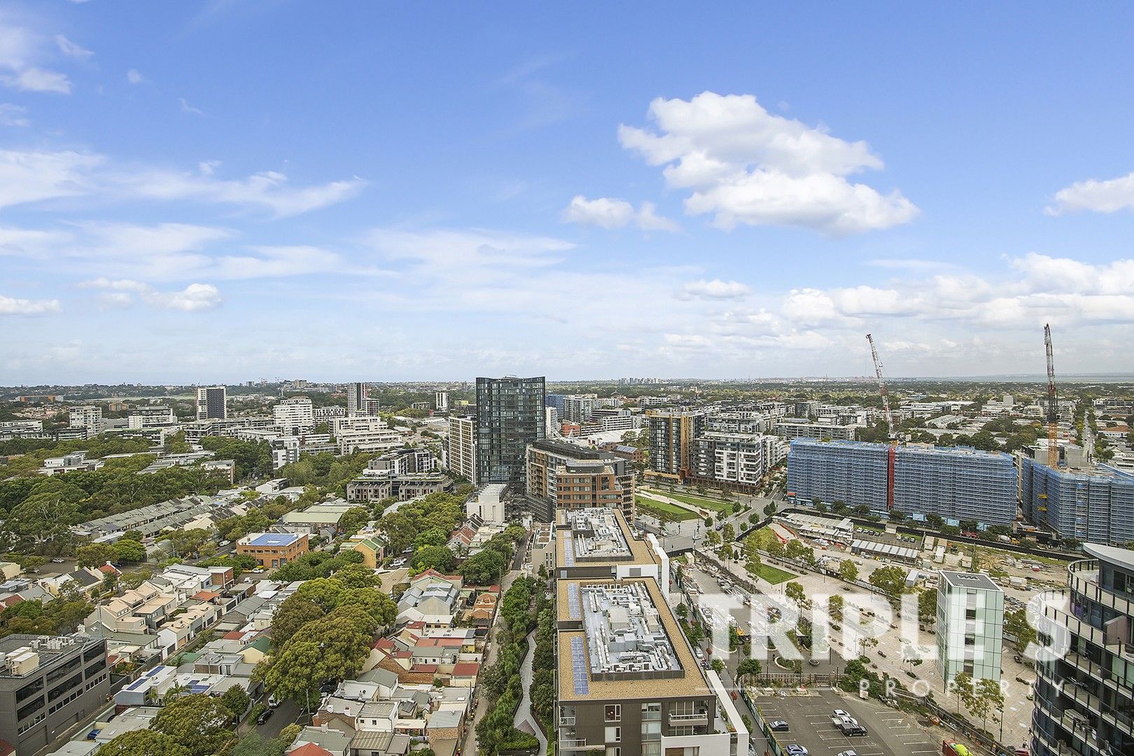 3 bedrooms Apartment / Unit / Flat in 2507/6 Ebsworth Street ZETLAND NSW, 2017