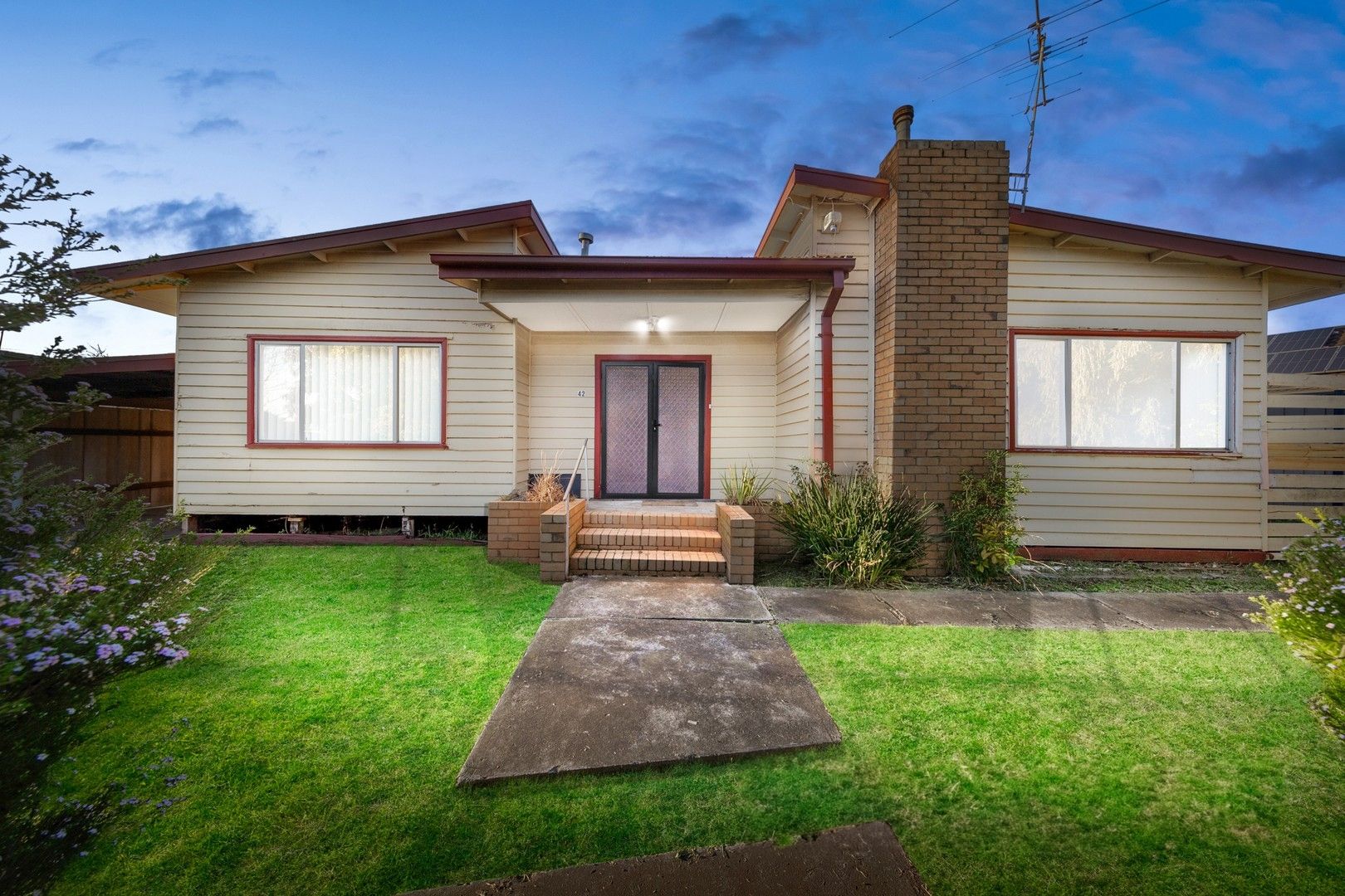 3 bedrooms House in 42 Gertrude Street ST ALBANS VIC, 3021