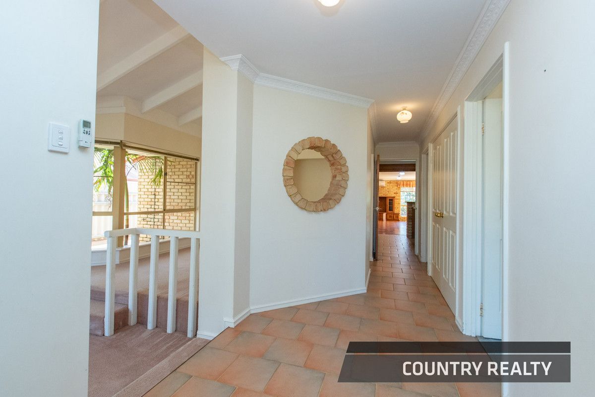 20 Hammond Place, Northam WA 6401 Domain