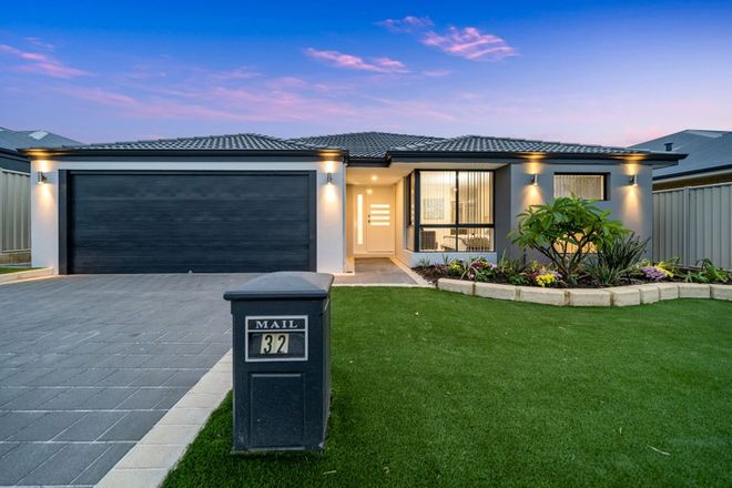 Picture of 32 Bluewater Drive, ALKIMOS WA 6038