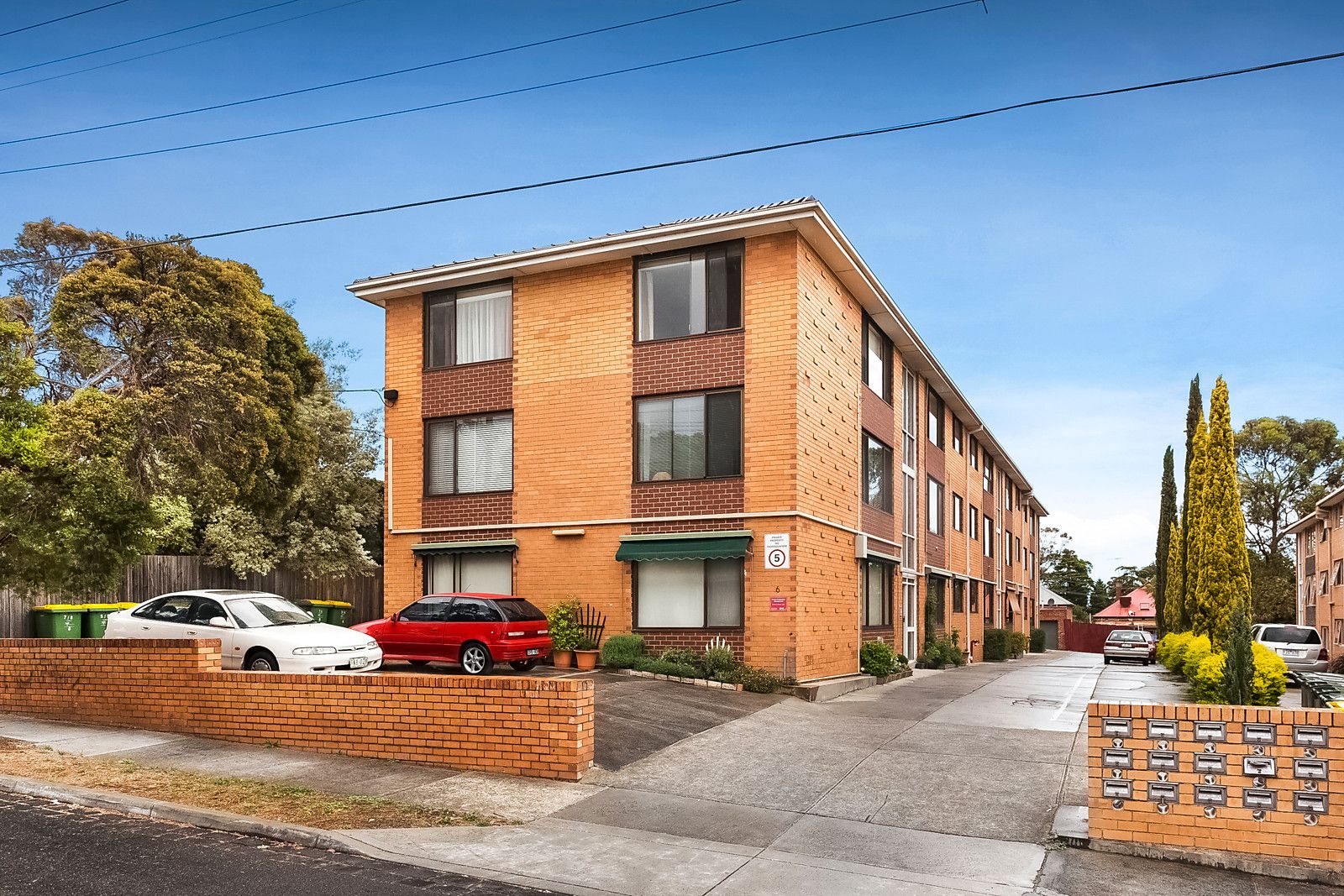 2/6 McCracken Avenue, Northcote VIC 3070, Image 1