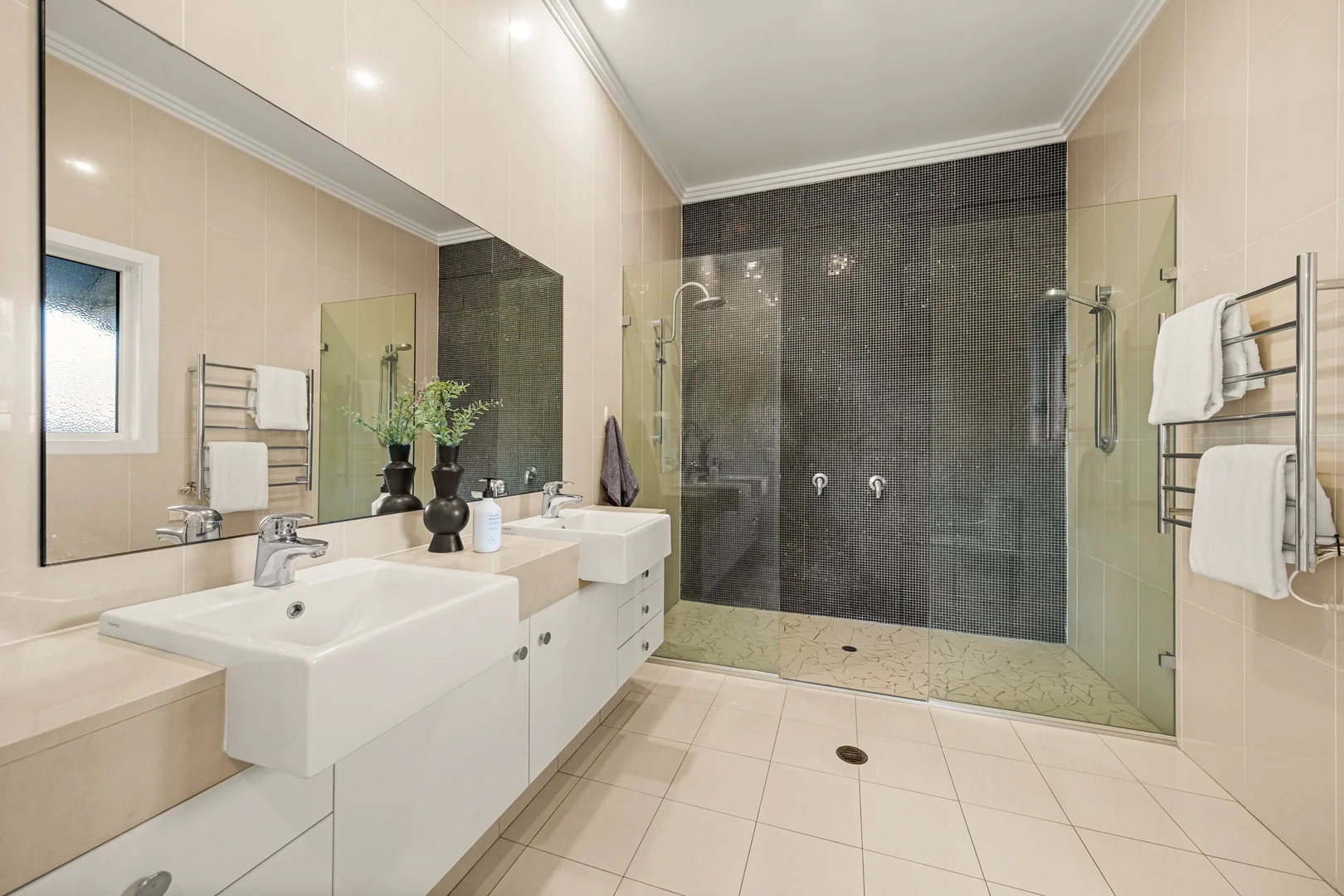 Additional image 16 of 12 Aldridge Street, Auchenflower QLD 4066