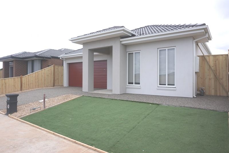 4 bedrooms House in 57 Festival Drive POINT COOK VIC, 3030