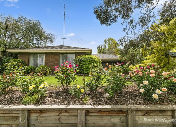 8 Valley View Crescent, Leongatha VIC 3953