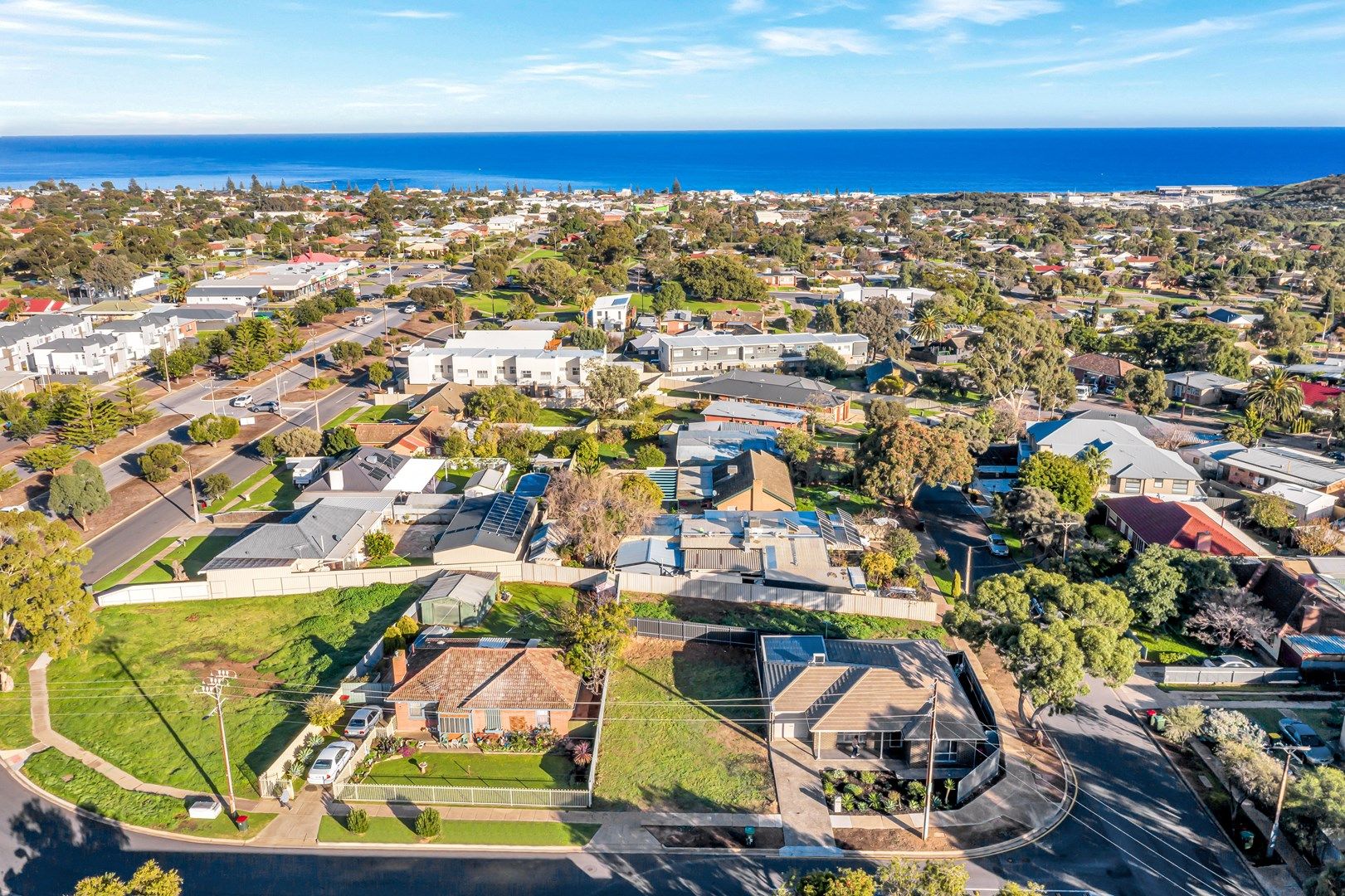 27 Castle Road, Christies Beach SA 5165, Image 0