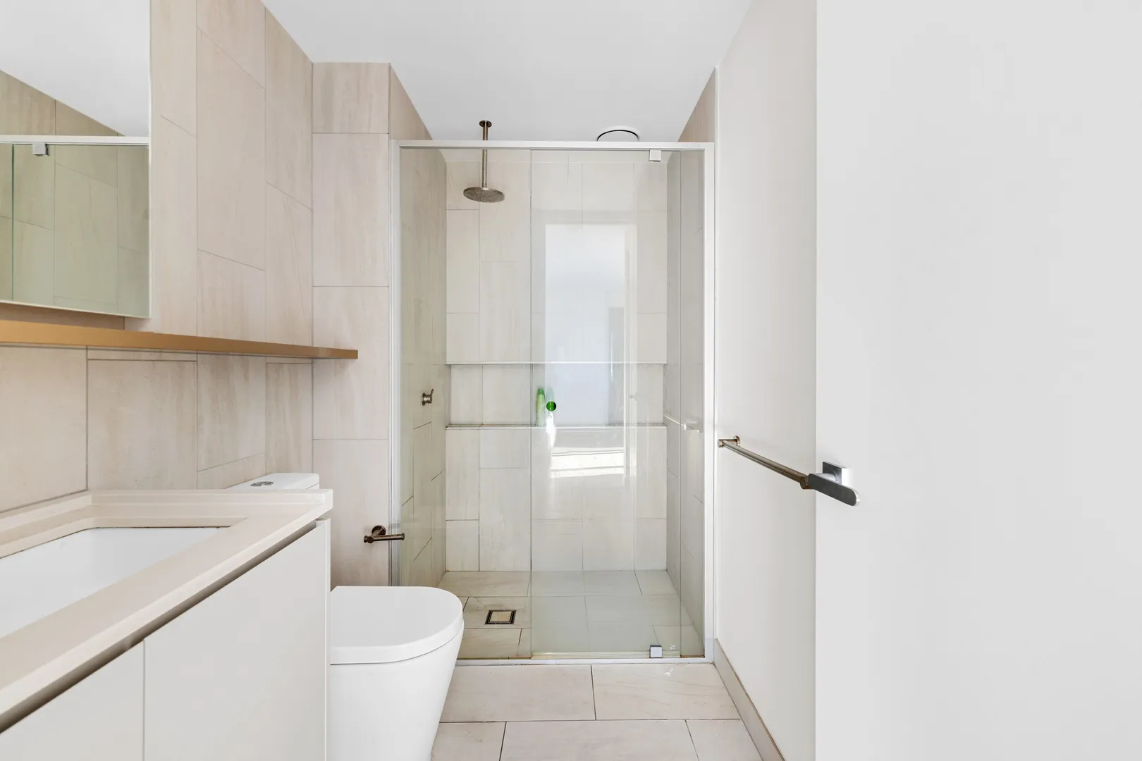 Apartment in Footscray - More