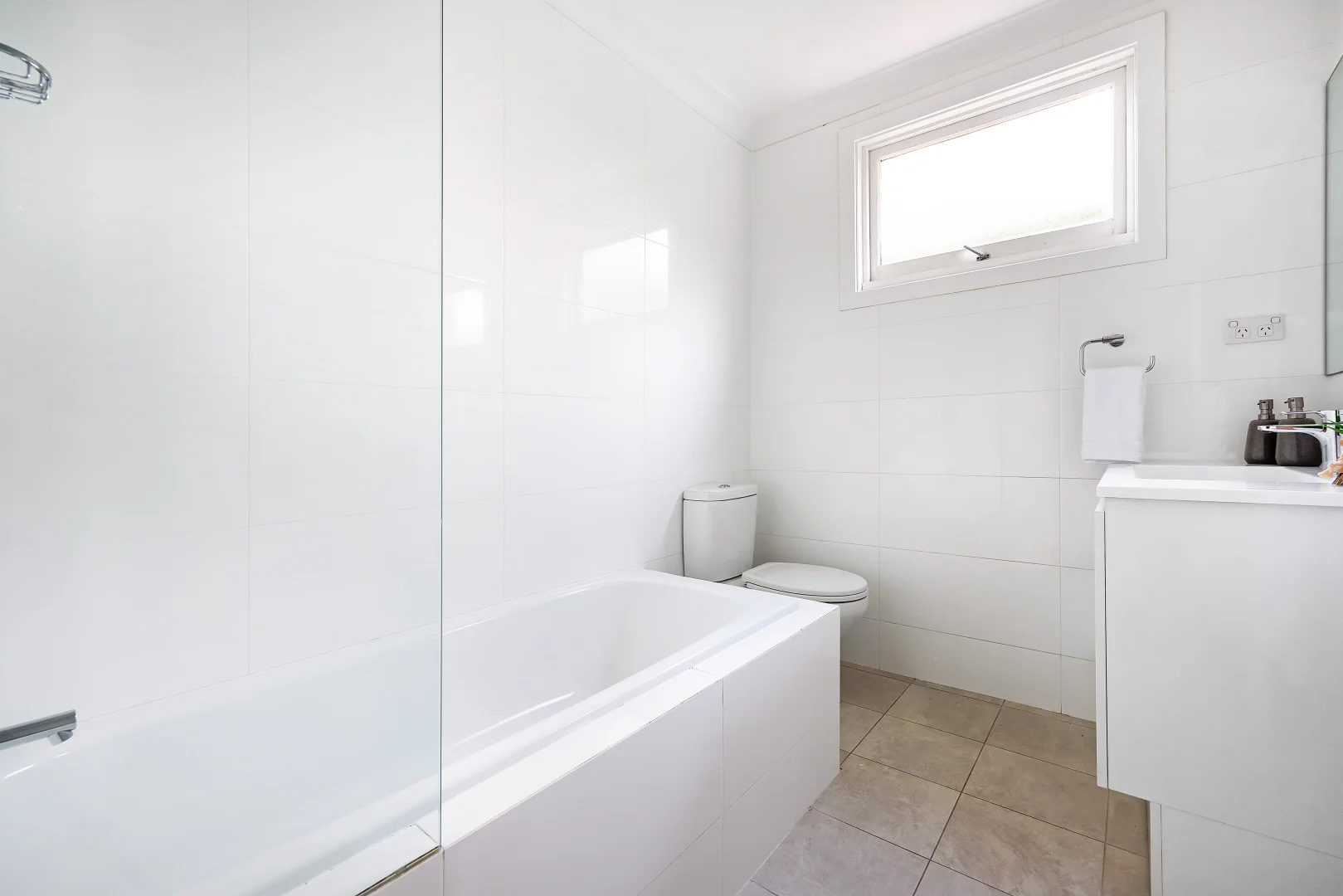 Additional image 6 of 140A Pacific Parade, Dee Why NSW 2099