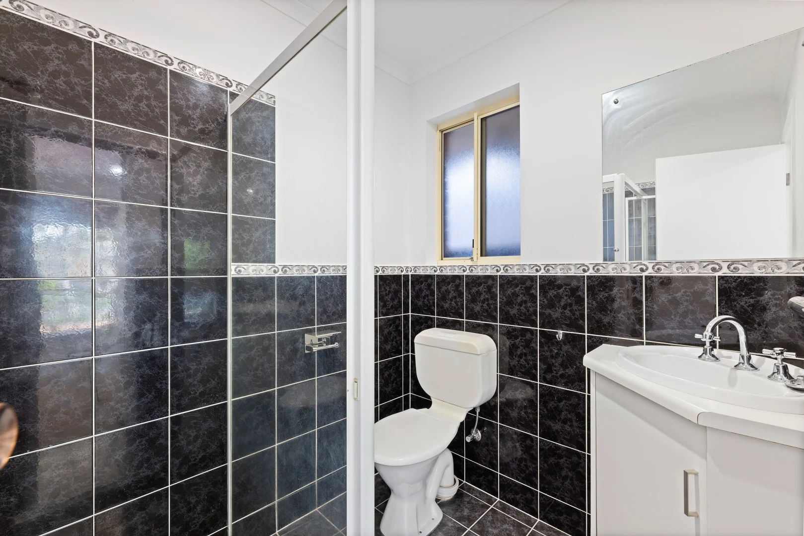 Additional image 13 of 48 Hallett Bvd, Allenby Gardens SA 5009