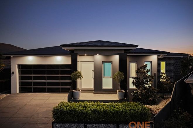 Picture of 22 Atlantis Crescent, GREGORY HILLS NSW 2557