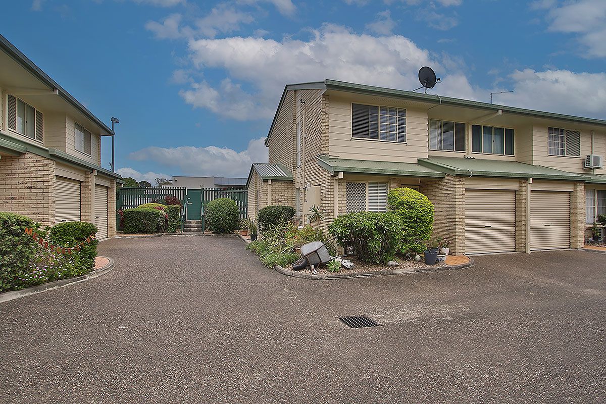 2 bedrooms Apartment / Unit / Flat in 22/12 Bergin Street BOOVAL QLD, 4304