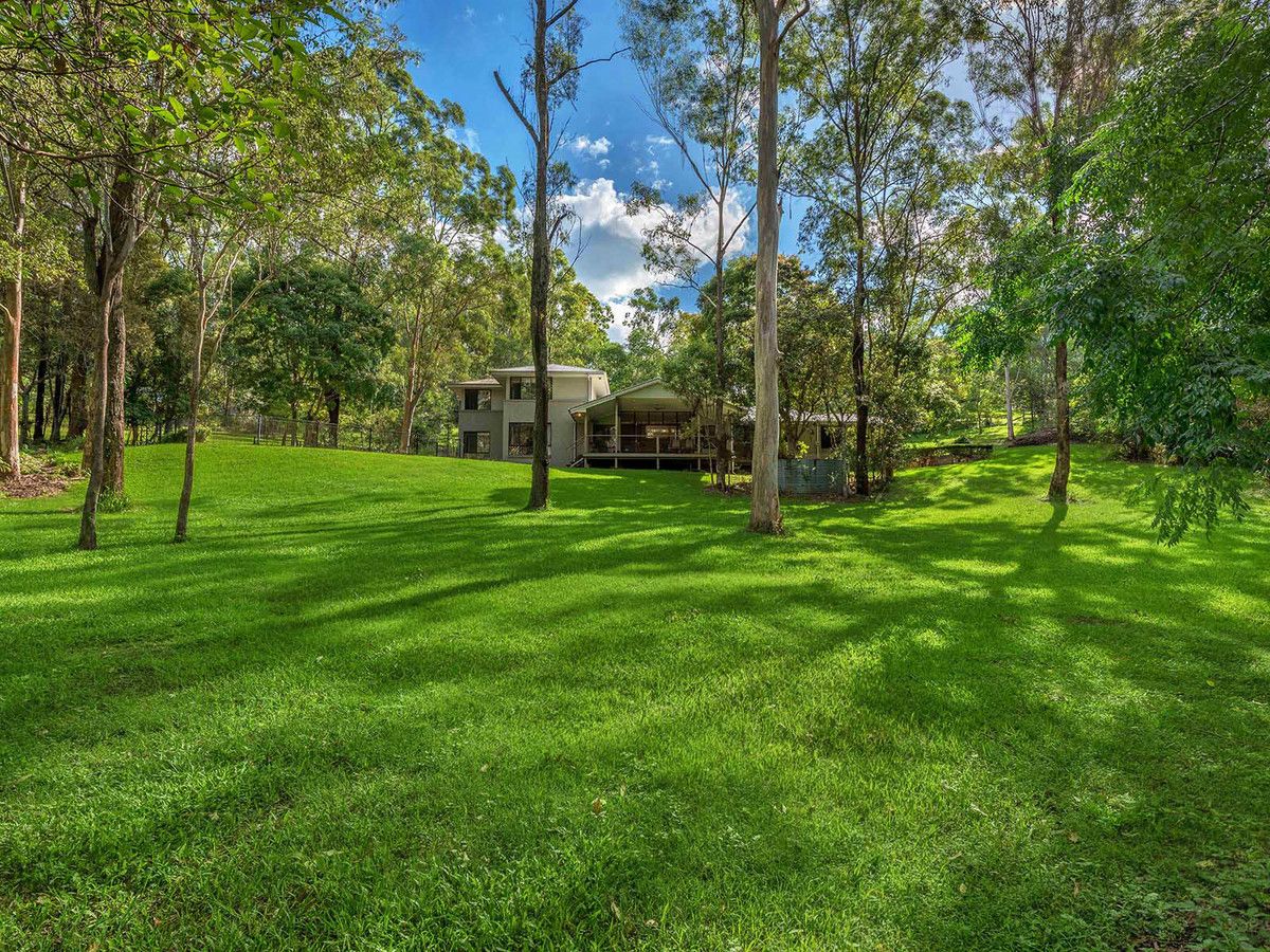 116 Boscombe Road, Brookfield QLD 4069, Image 0