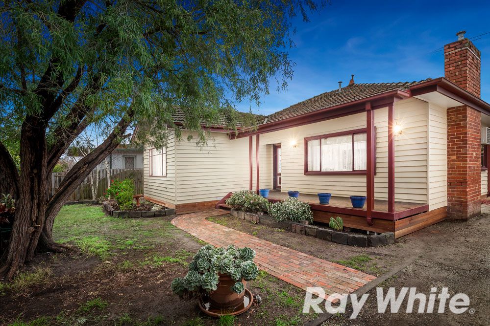 70 Rosstrevor Crescent, Mitcham VIC 3132, Image 0