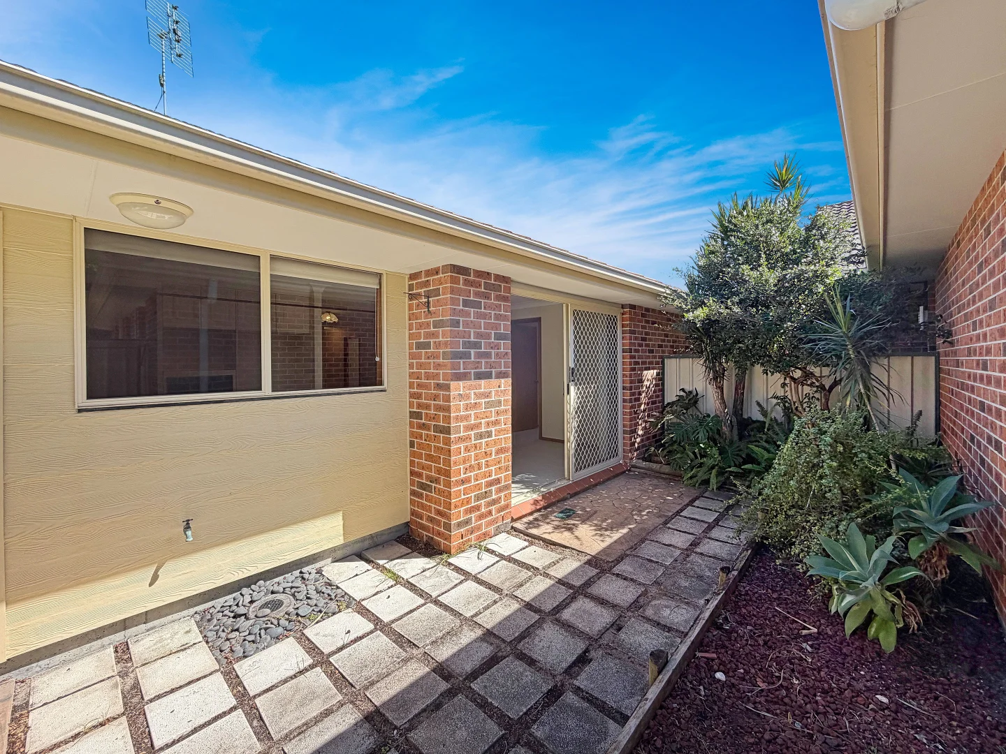 Additional image 9 of 4/5 Park Road, Woy Woy NSW 2256