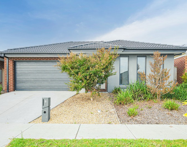 8 Holgate Avenue, Clyde North VIC 3978