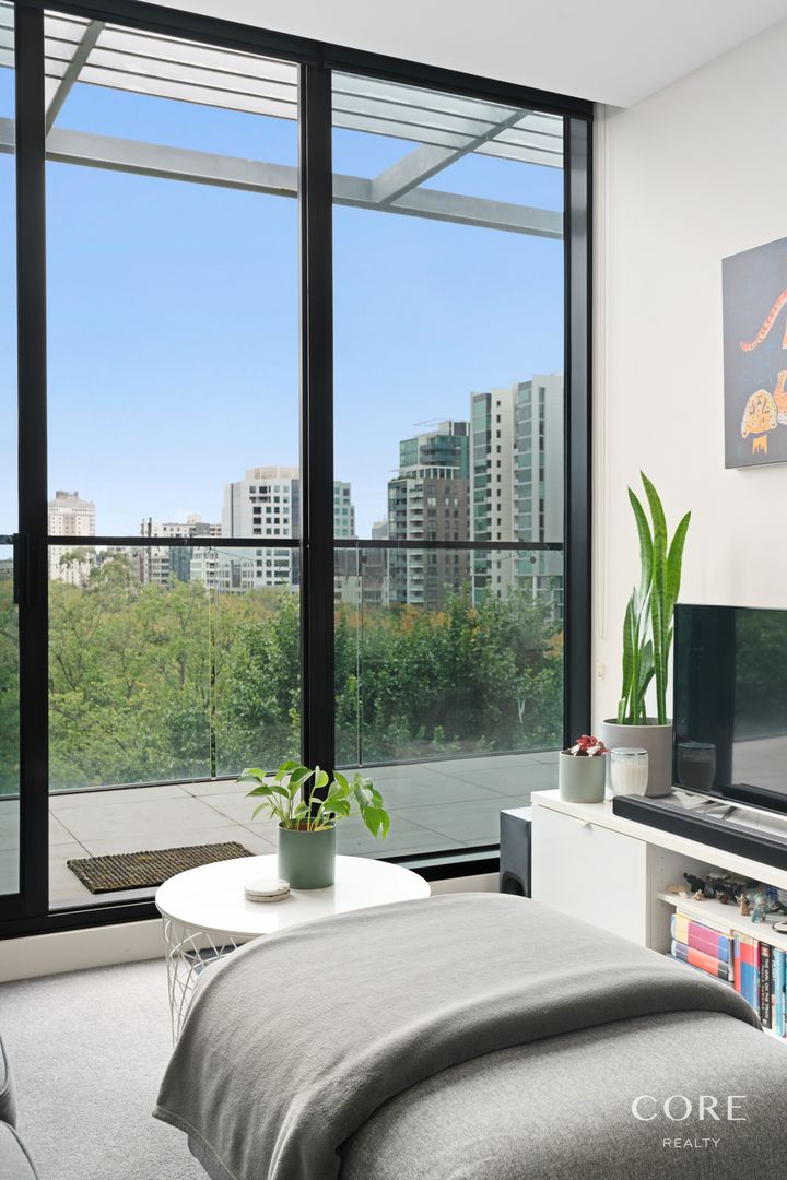 609/555 St Kilda Road, Melbourne VIC 3004, Image 1