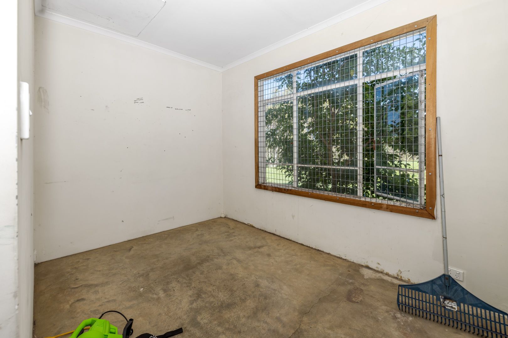72 Markham Street, Armidale NSW 2350 Studio For Rent Domain