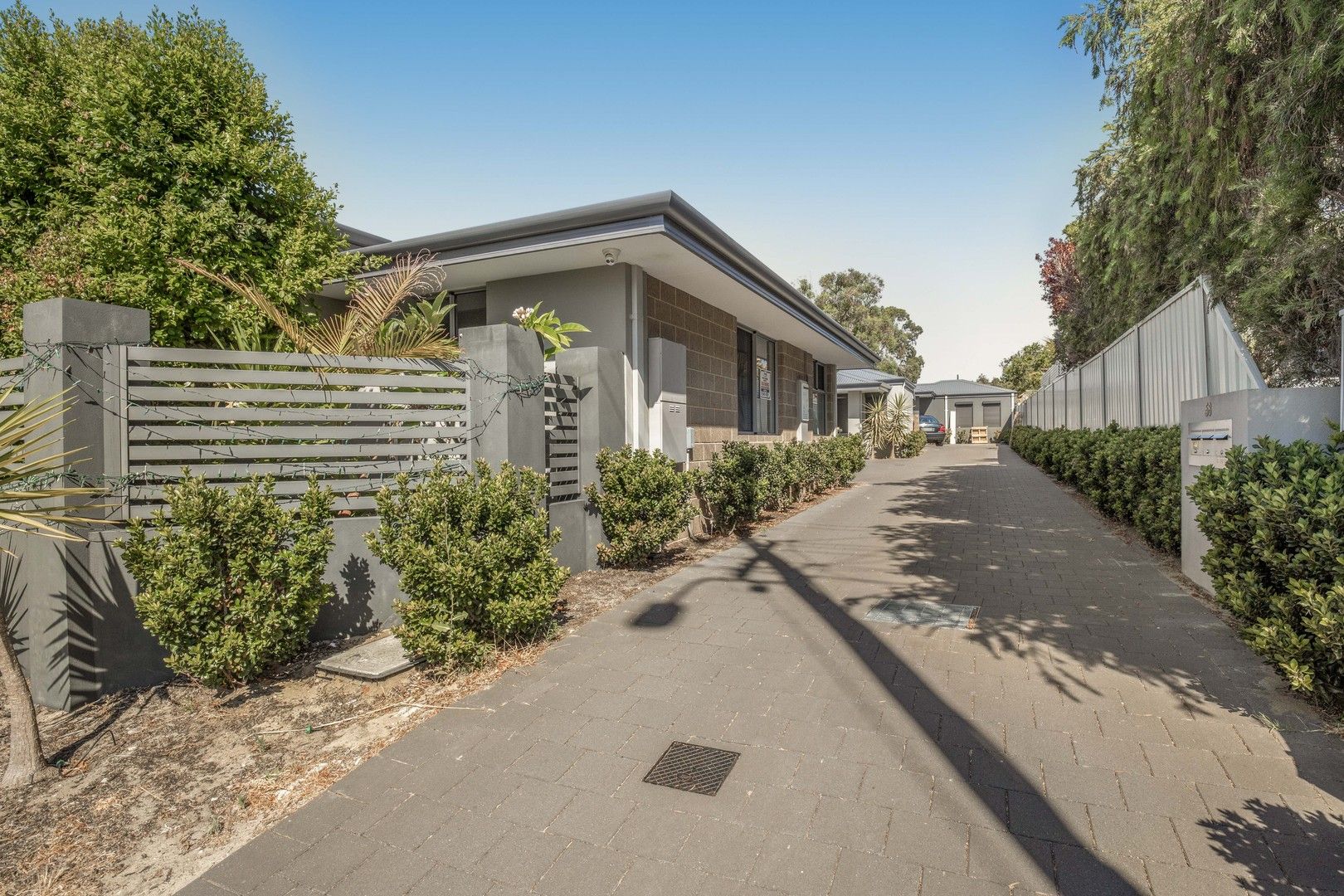 3 bedrooms Villa in 58B Redcliffe Avenue BALGA WA, 6061