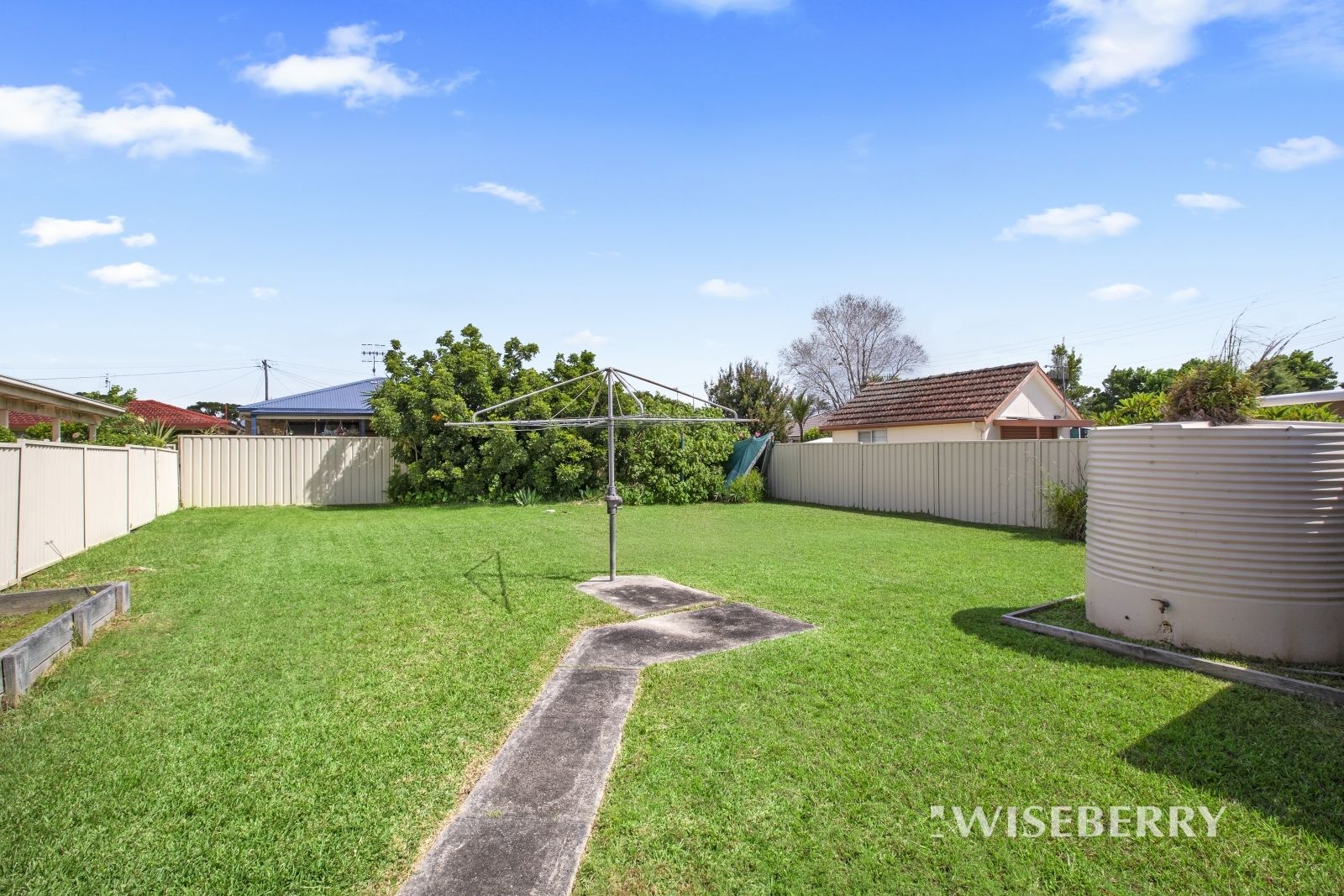 32 Goobarabah Avenue, Gorokan NSW 2263, Image 1