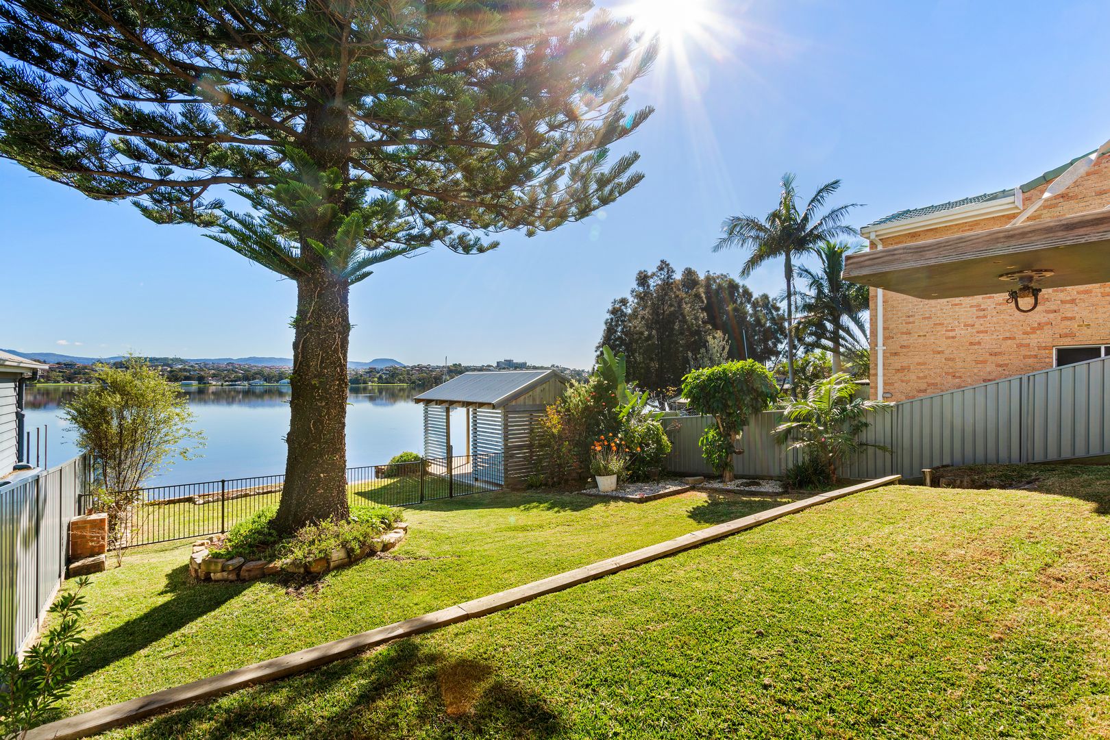 3 bedrooms House in 106 Lakeview Parade PRIMBEE NSW, 2502