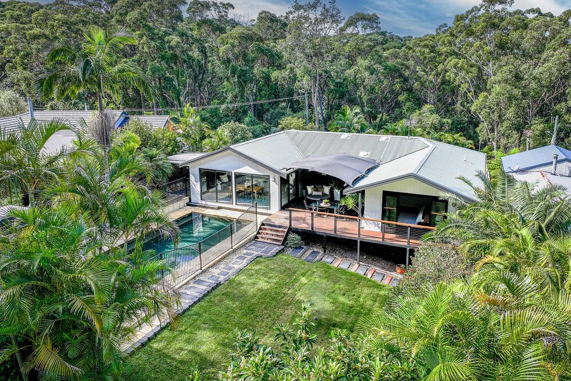 Picture of 16 Grahame Drive, MACMASTERS BEACH NSW 2251
