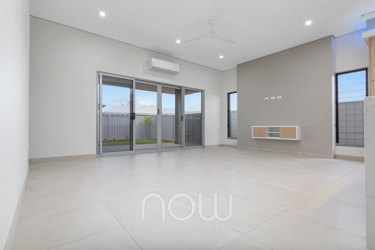 21 Oatgrass Street, Zuccoli NT 0832, Image 1