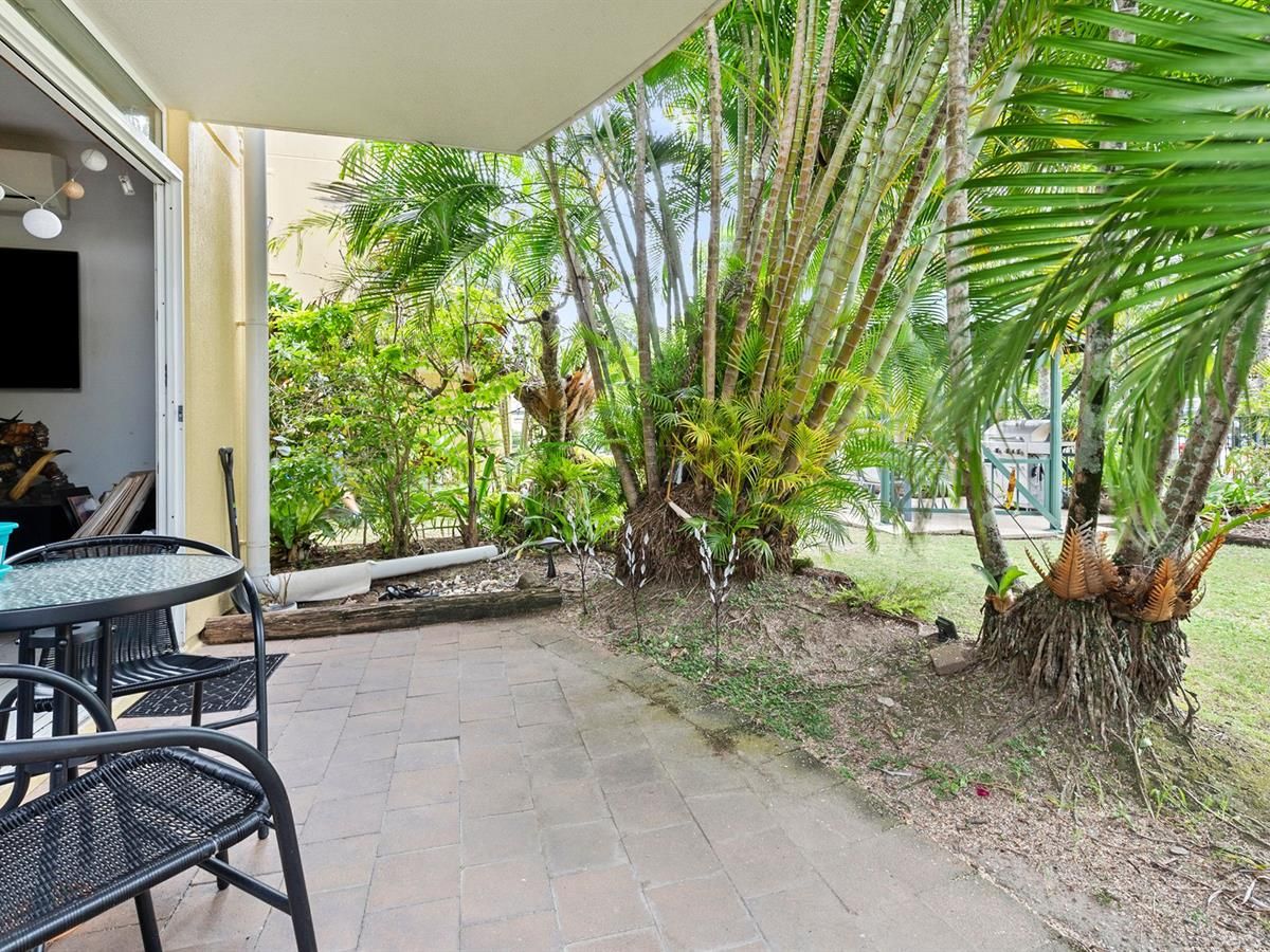 9/1-19 Poinciana Street, Holloways Beach QLD 4878, Image 0