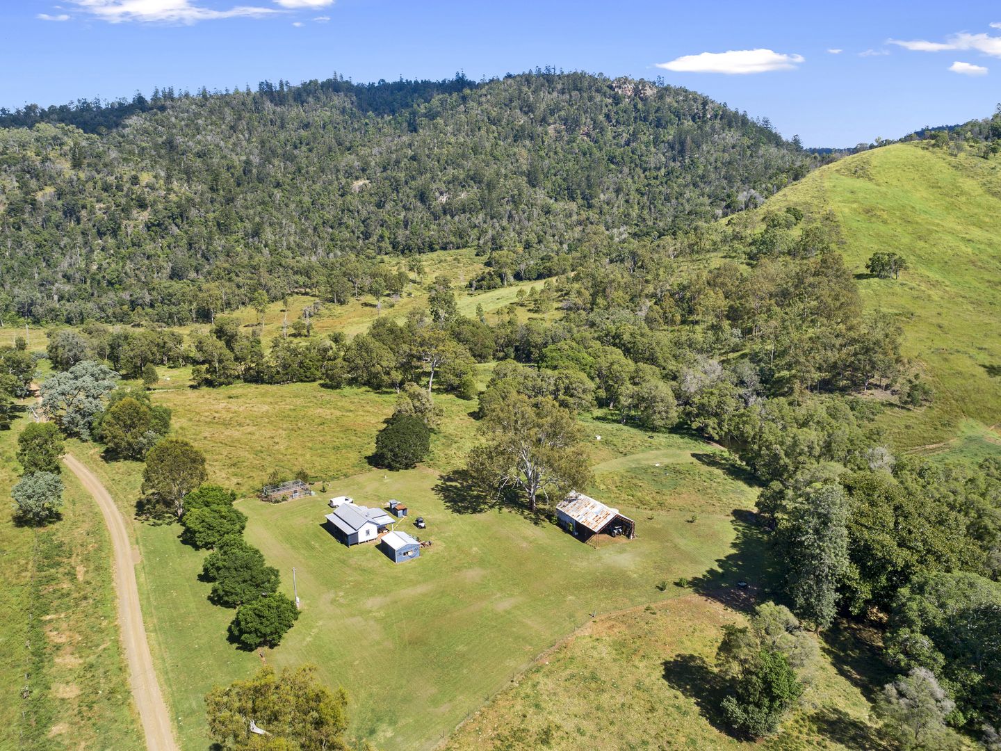 942 Kipper Creek Road, Biarra QLD 4313, Image 2