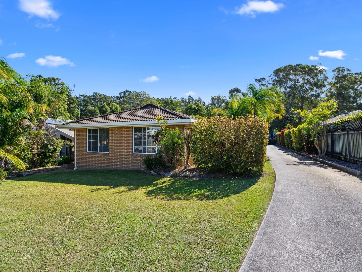 A One Of A Kind VillaJetty Lifestyle AND A Generous Yard!, Coffs Harbour