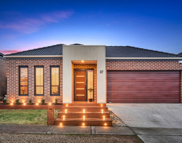 37 Viewside Crescent, Craigieburn VIC 3064