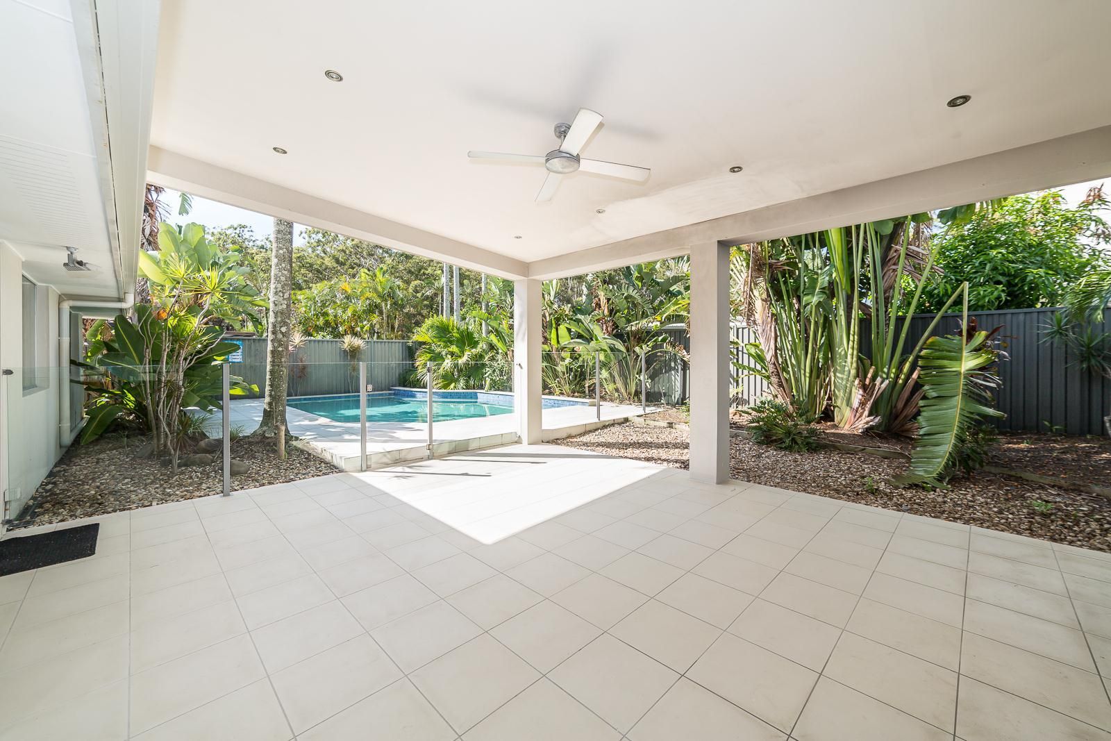 13 Grebe Place, Burleigh Waters QLD 4220, Image 2