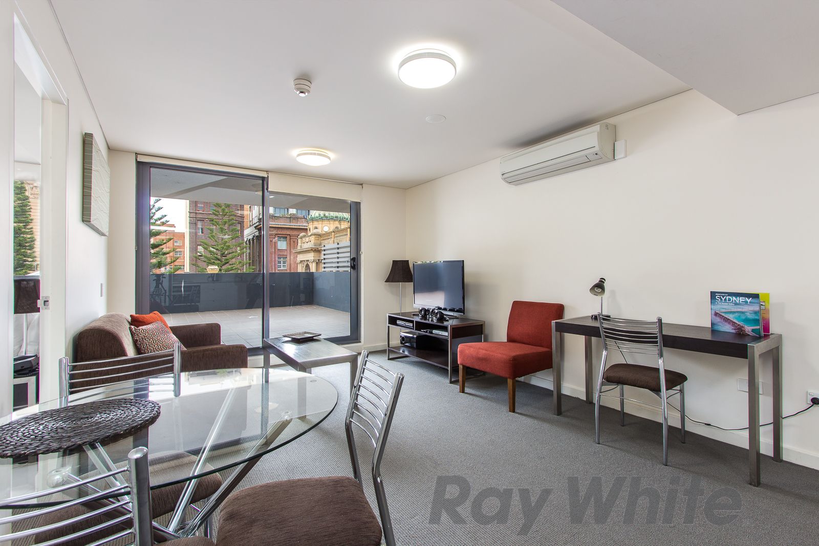 414/111 Scott Street, Newcastle NSW 2300, Image 2