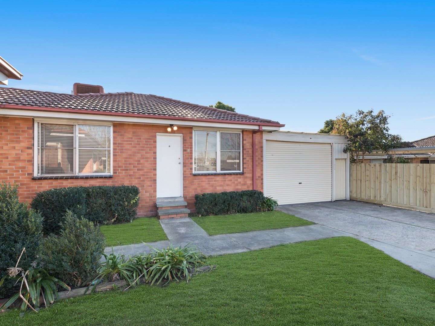 4/1475 Heatherton Road, Dandenong North VIC 3175, Image 0