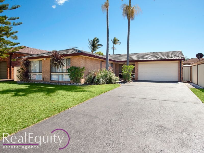 25 Aylesbury Crescent, Chipping Norton NSW 2170, Image 0