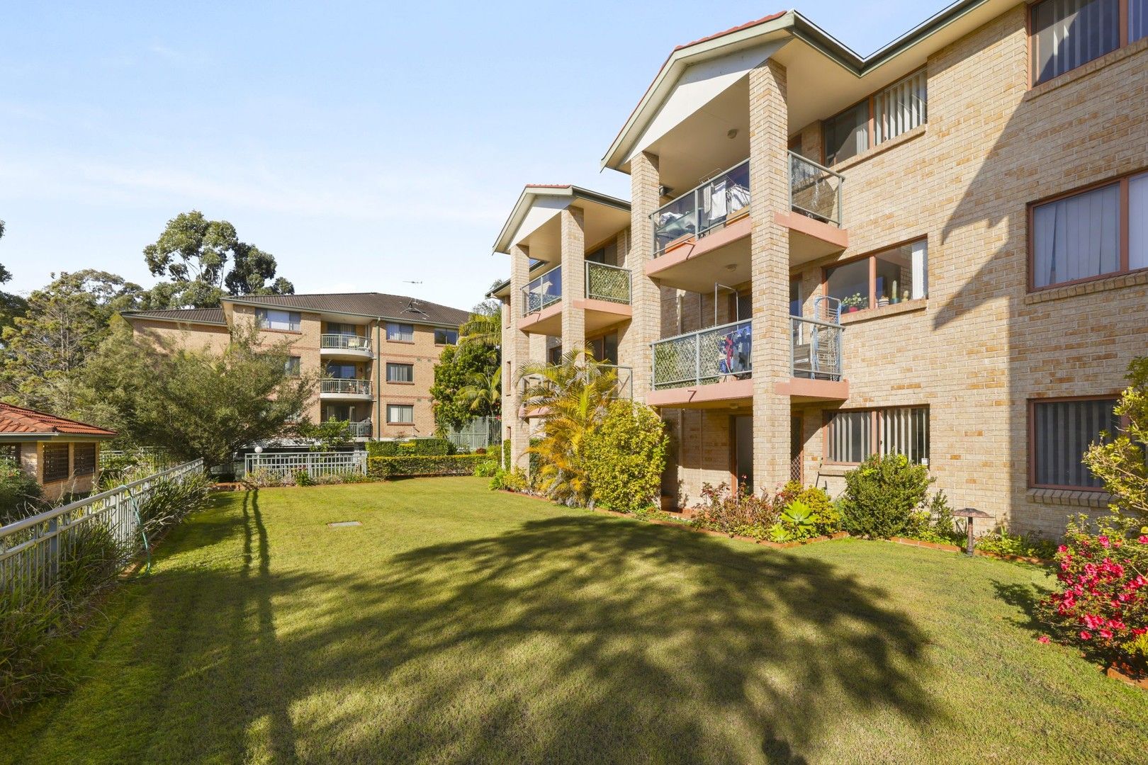 2 bedrooms House in 9/20 Leonay Street SUTHERLAND NSW, 2232