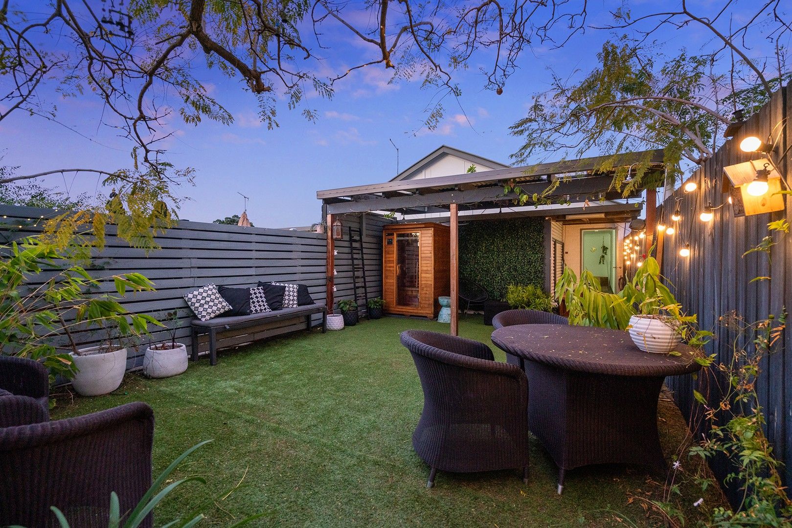 2 bedrooms Apartment / Unit / Flat in 1/53 Stuart Street MULLUMBIMBY NSW, 2482