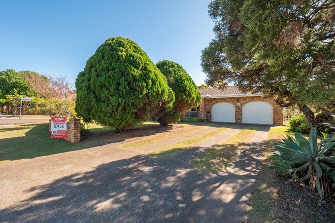 Picture of 73 Davrod Street, ROBERTSON QLD 4109