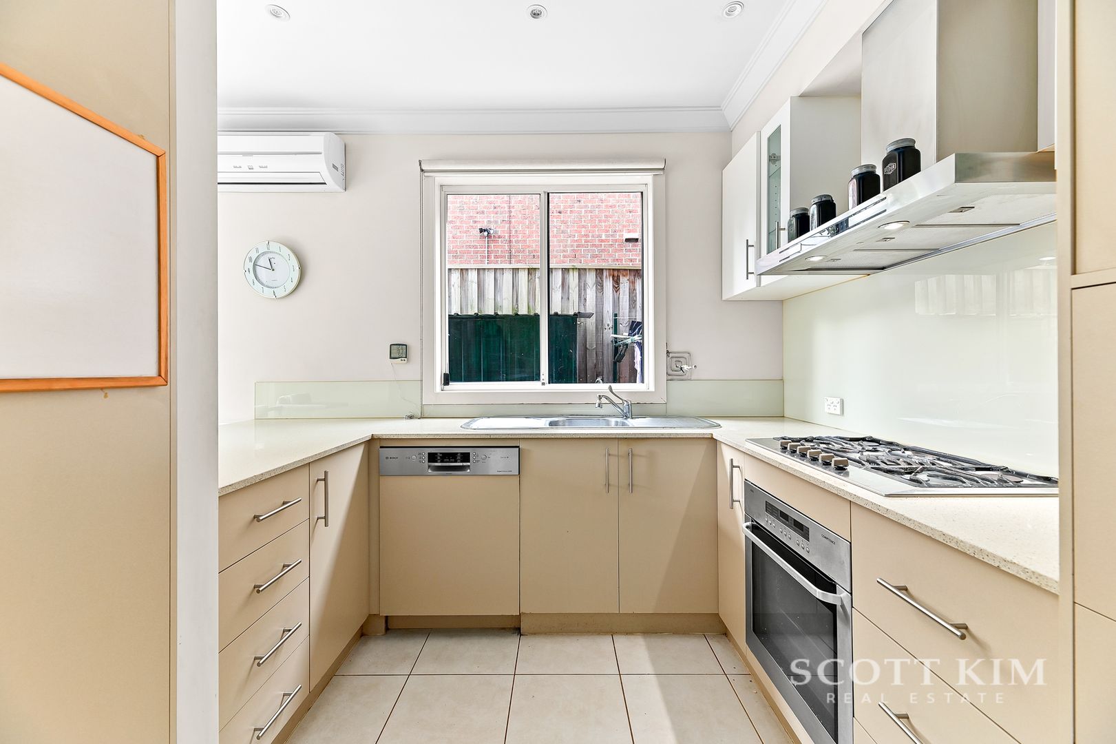 9 Ewart Lane, Burwood VIC 3125, Image 1