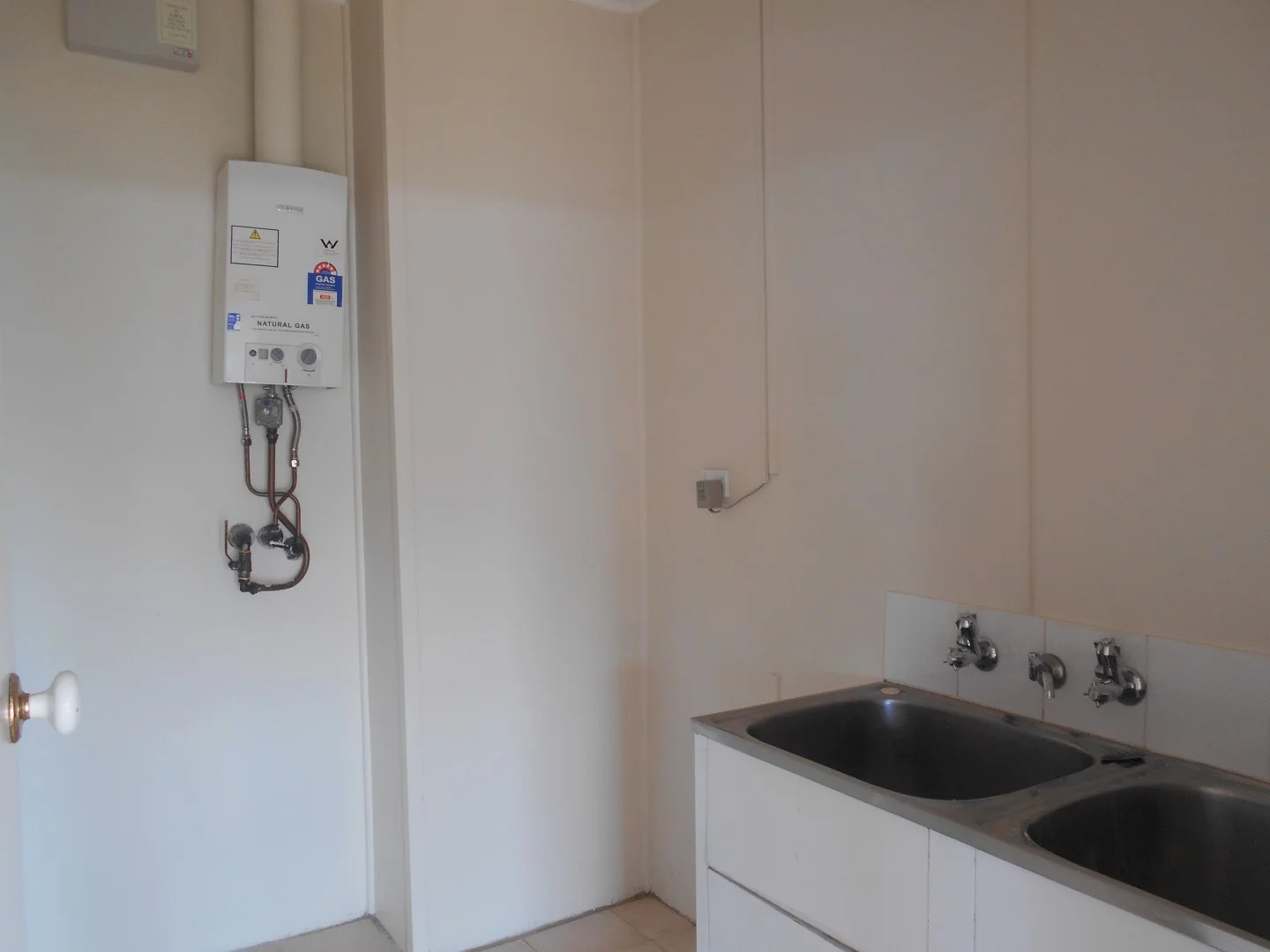 Additional image 11 of 35 Desborough Road, Colyton NSW 2760