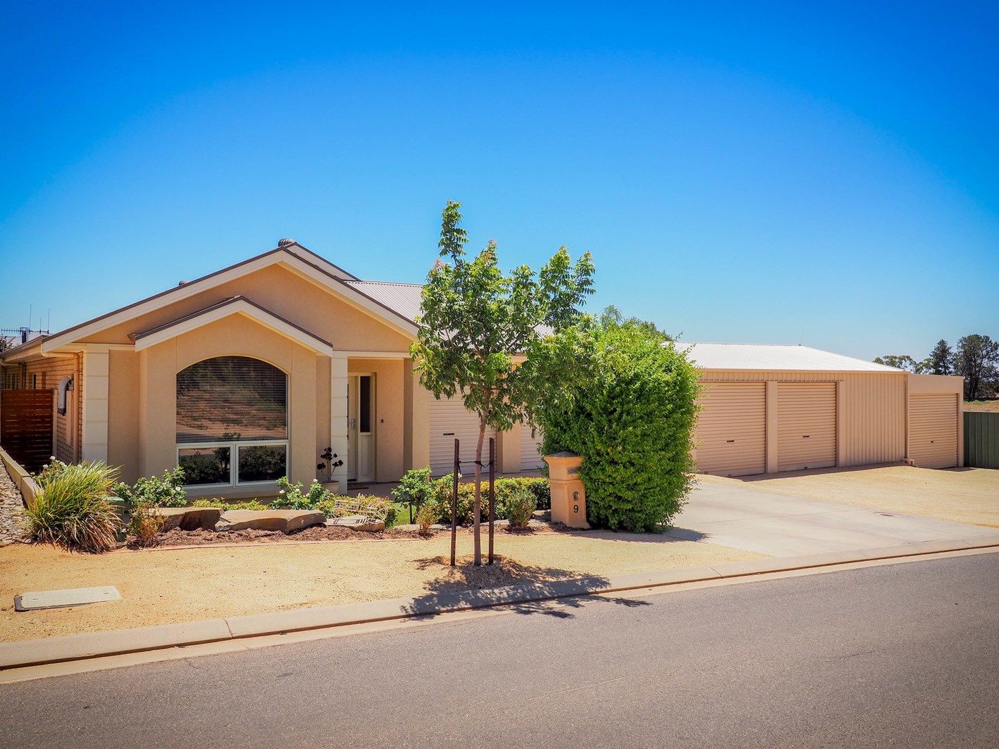 9 McEwen Drive, Loxton SA 5333, Image 0