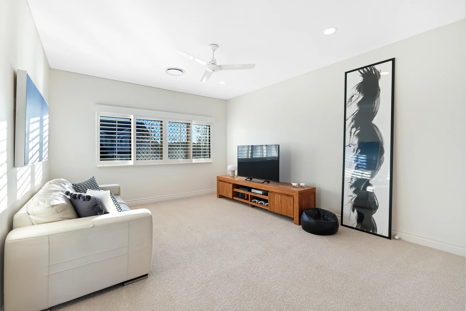 Additional image 17 of 102 Commodore Drive, Paradise Waters QLD 4217
